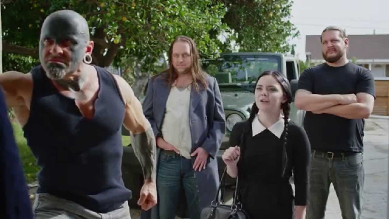 Wednesday versus sprosťáci