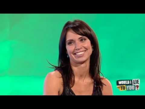 Postavil Terry protiatomový kryt, je to policista, nebo učí wrestling?