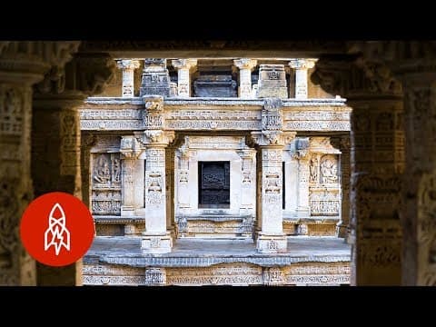 Schodišťová studna v Indii