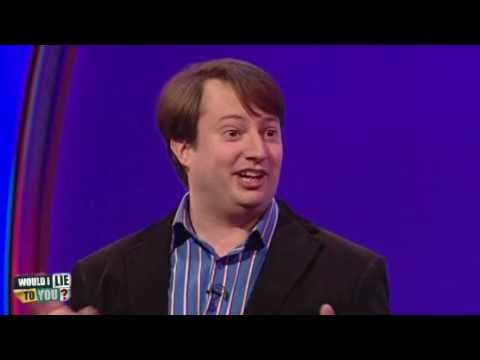 Bydlel Michael Burke se Sue Lawley?