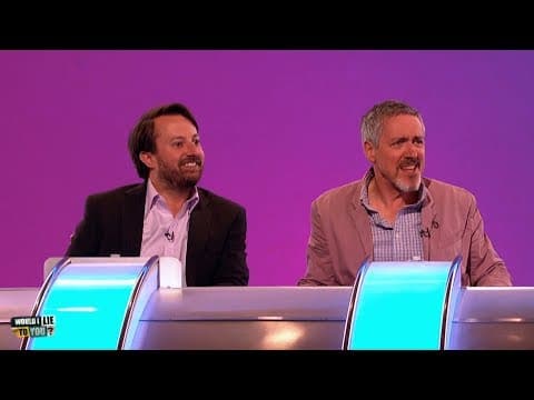 Předstíral Griff Rhys Jones, že je hluchý?