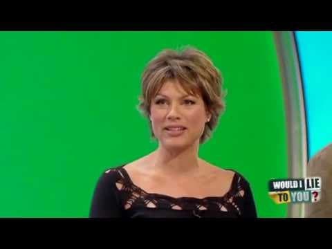 Kate Silverton a noha v kýblu