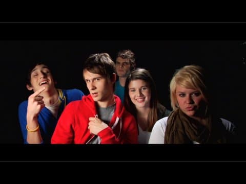 Julian Smith - 25 věcí, které nesnáším na Facebooku