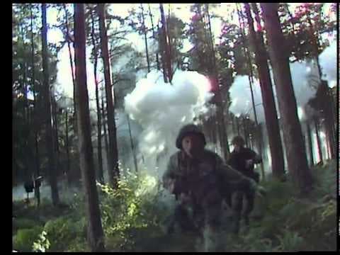 Kate Bush – Army Dreamers