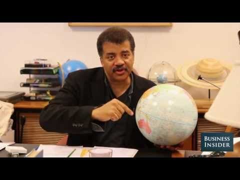 Neil deGrasse Tyson se bojí, že jsme pro mimozemšťany příliš hloupí