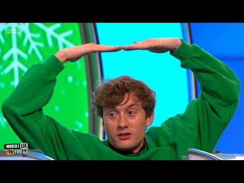 Chtěl se James Acaster utopit kvůli vánočnímu dárku?