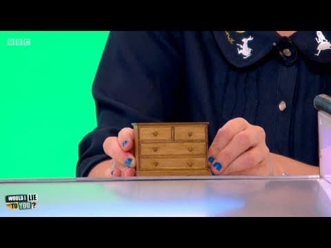 Koupila si Sara Pascoe omylem komodu pro panenky?