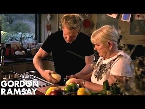 Vánoční recepty Gordona Ramsayho - Opečené brambory