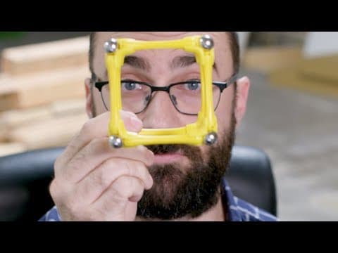 Relativistické jevy - ROZDĚLANÉ TITULKY