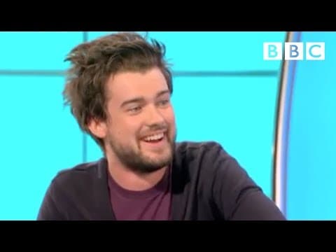 Schoval Jack Whitehall holku pod přikrývku?