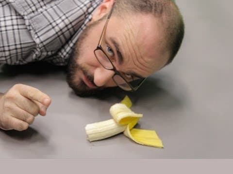 Je bezpečné sníst jídlo, které vám spadne na zem?