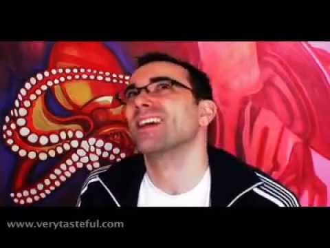 Hýbu pusou do písně